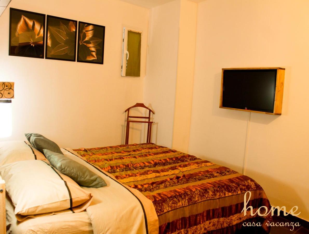 Casa Vacanza Home Ragusa Bagian luar foto